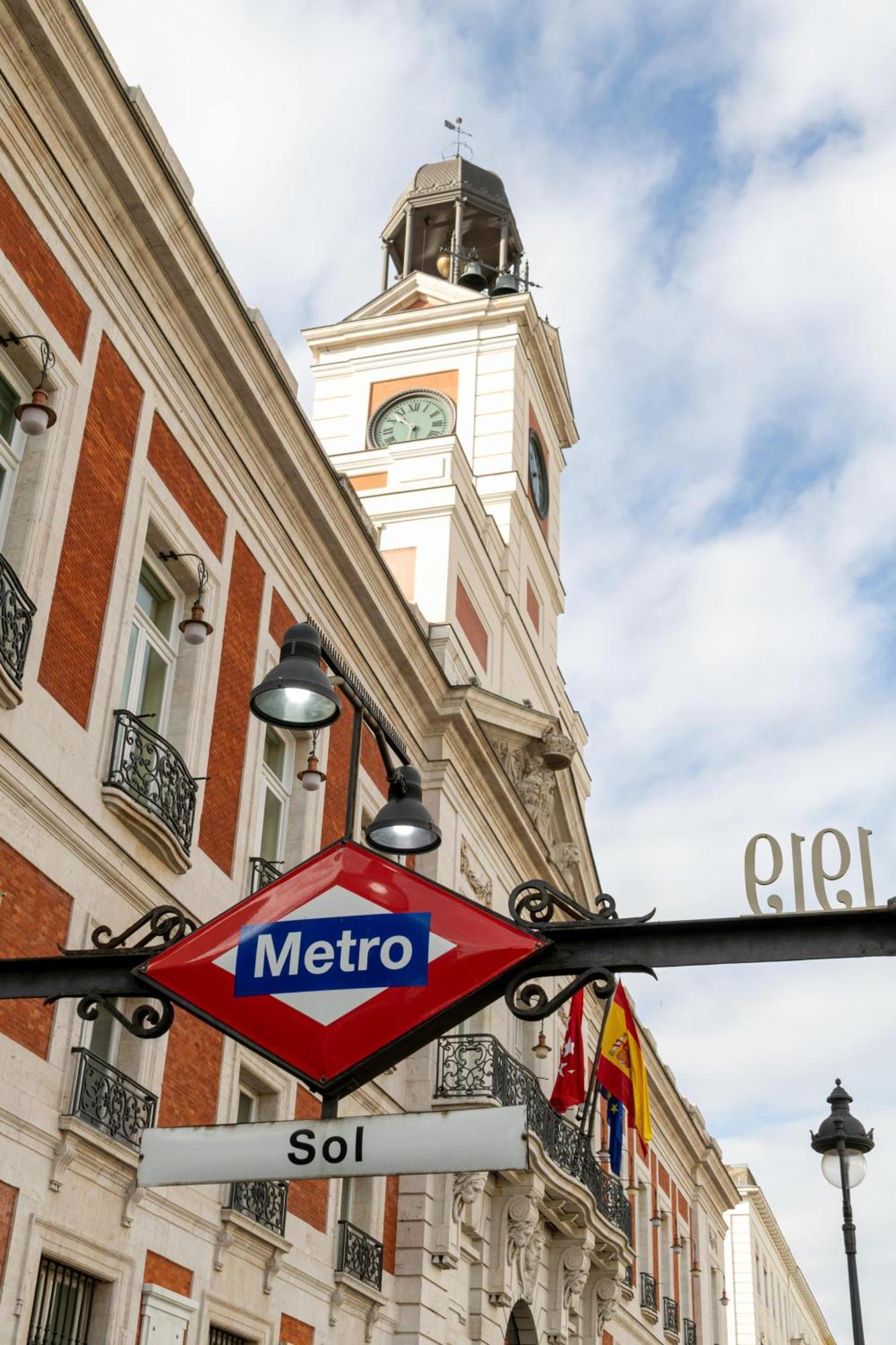 Hostal Rincon De Sol - Centro Madrid - Self Checkin Bagian luar foto