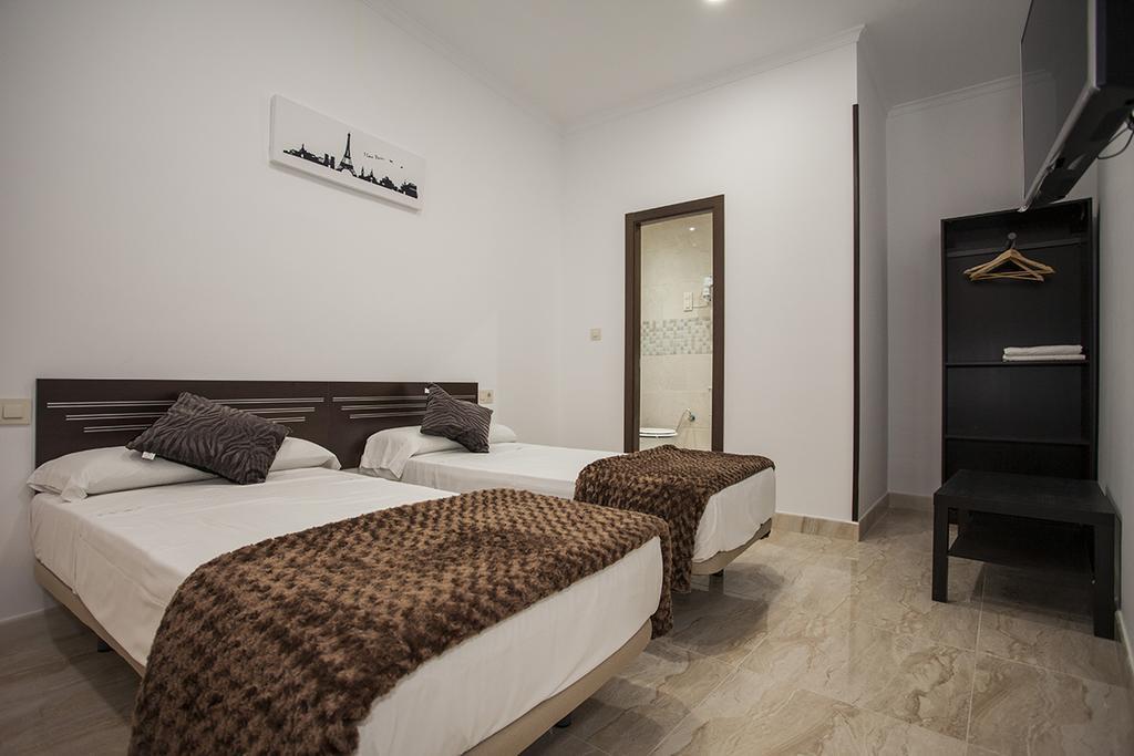 Hostal Rincon De Sol - Centro Madrid - Self Checkin Bagian luar foto